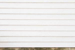 5 Warning Signs That A Siding Replacement in Ann Arbor Michigan Is Due Soon