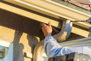 Tips To Help Maintain Your Home’s Gutters in Dearborn Michigan